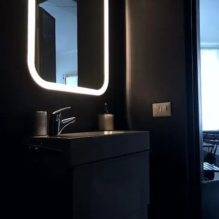 Brera Luxury Cozy Flat! * Mediolan